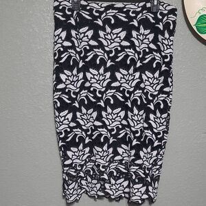 Bar III Black and White Floral Lace Pencil Skirt